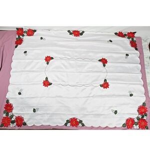 St‎ Nicholas Square White Tablecloth Red Poinsettia Scalloped Edges  68x51